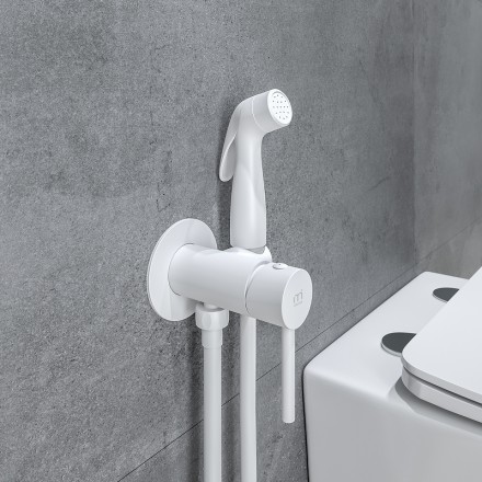 Гигиенический душ со смесителем Milardo Tidy 001WTR0M08 Белый матовый