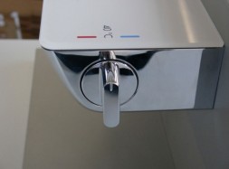 Смеситель для ванны Hansgrohe Ecostat Select 13141000 с термостатом Хром